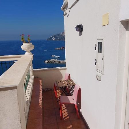 La Stanza Sul Porto Di Amalfi Camera Piccina Piccina Con Bagno Privato E Terrazzino Vista Mare Exteriér fotografie