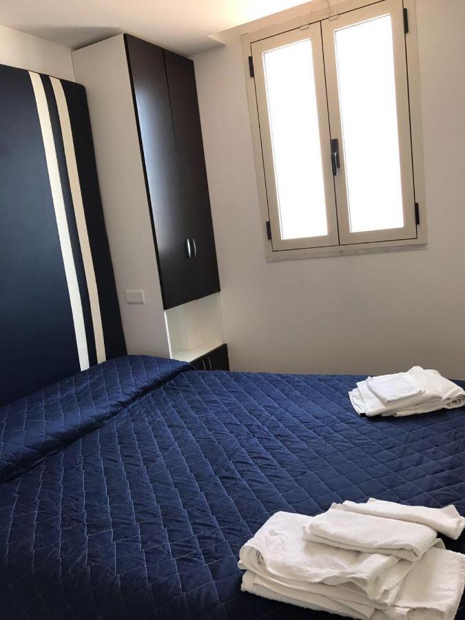 La Stanza Sul Porto Di Amalfi Camera Piccina Piccina Con Bagno Privato E Terrazzino Vista Mare Exteriér fotografie