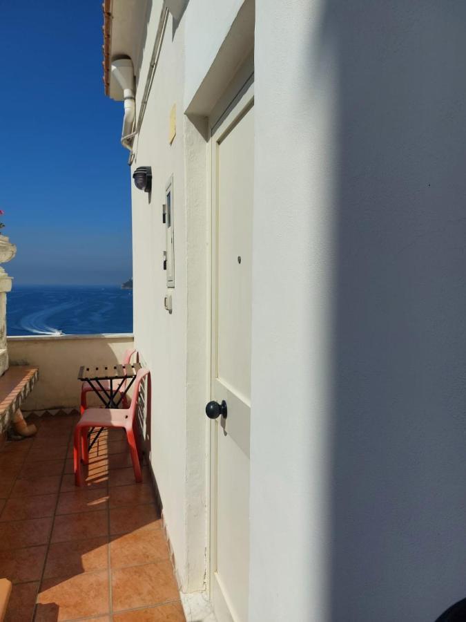 La Stanza Sul Porto Di Amalfi Camera Piccina Piccina Con Bagno Privato E Terrazzino Vista Mare Exteriér fotografie