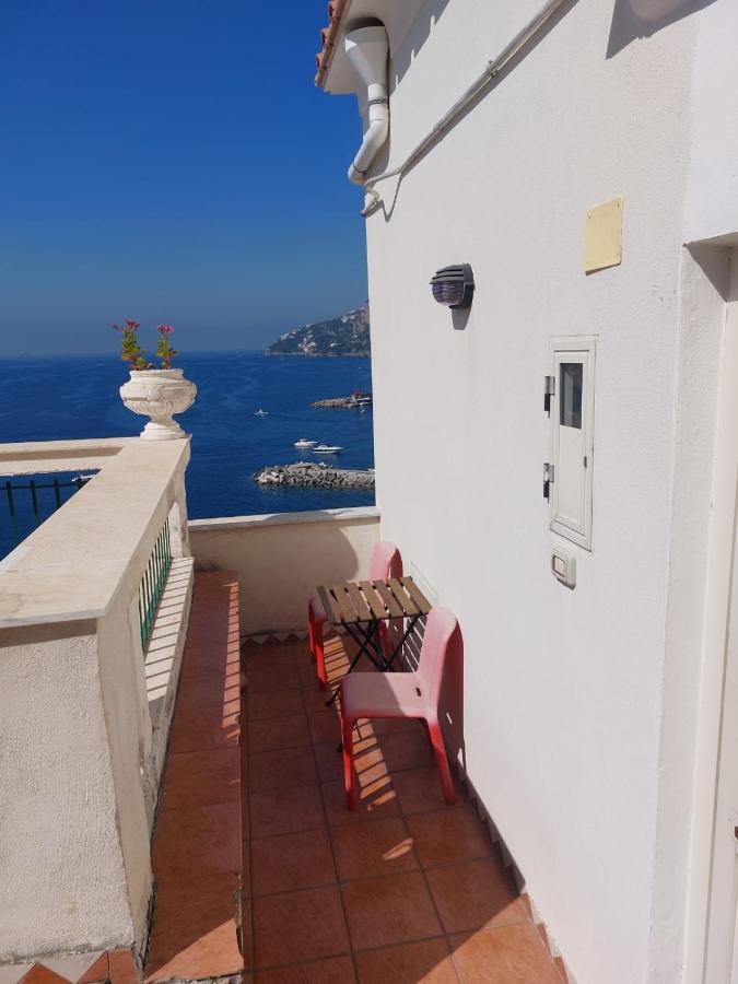 La Stanza Sul Porto Di Amalfi Camera Piccina Piccina Con Bagno Privato E Terrazzino Vista Mare Exteriér fotografie