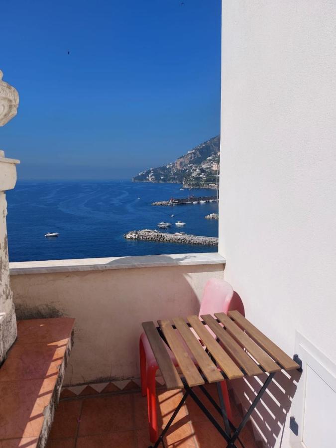 La Stanza Sul Porto Di Amalfi Camera Piccina Piccina Con Bagno Privato E Terrazzino Vista Mare Exteriér fotografie