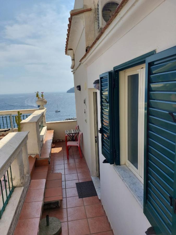 La Stanza Sul Porto Di Amalfi Camera Piccina Piccina Con Bagno Privato E Terrazzino Vista Mare Exteriér fotografie